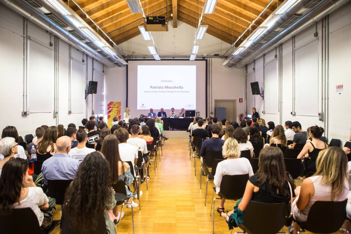 080301 People & Porsche