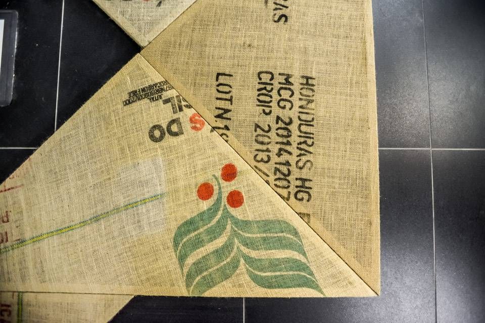 49030502 Al liceo, l'Hard Edge