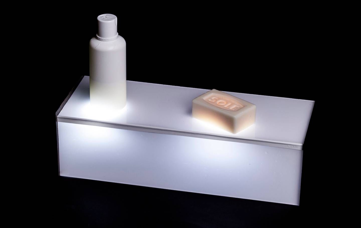 500104 Alive Illuminants